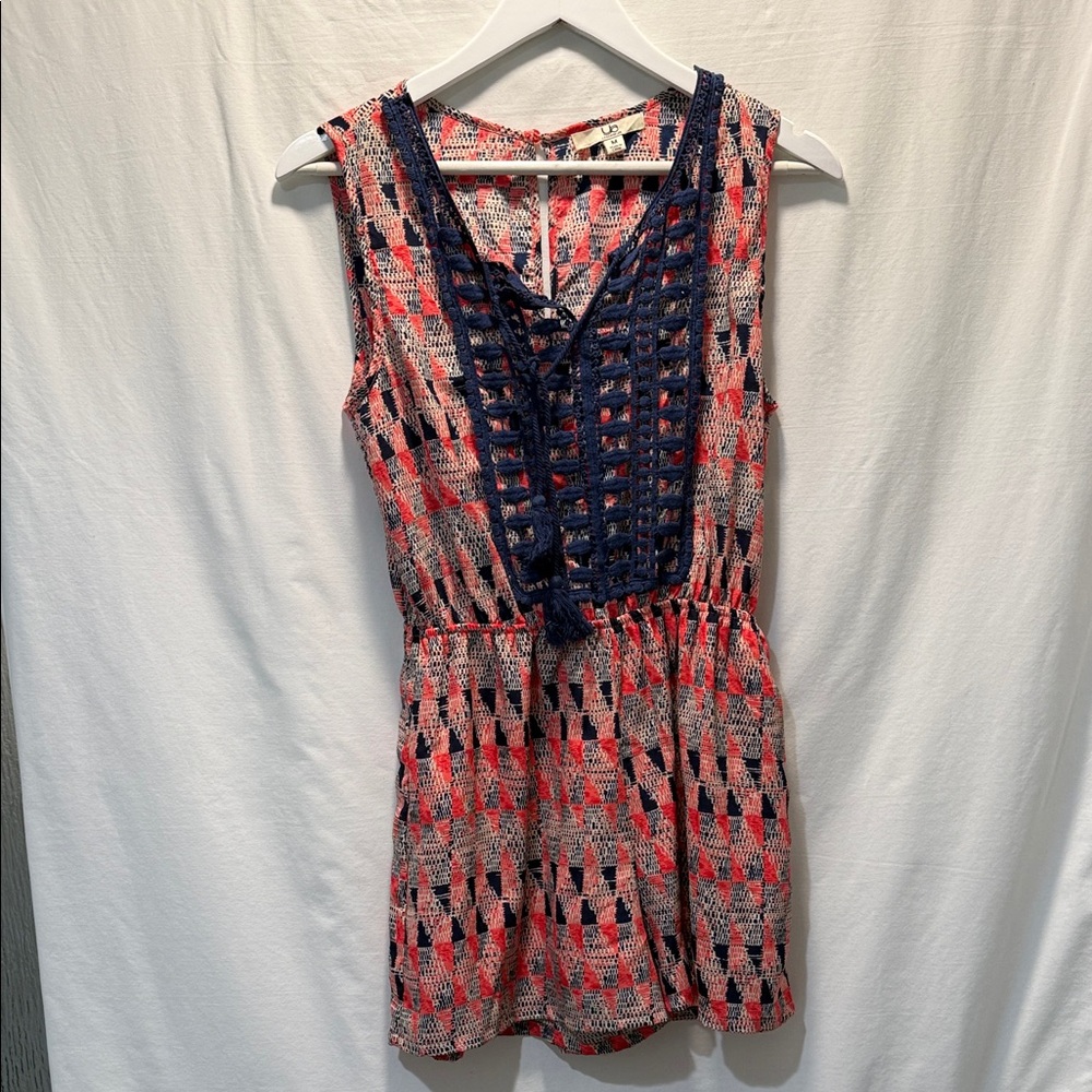 Laundry By Shelli Segal Red and Blue Patterned Top Size Medium